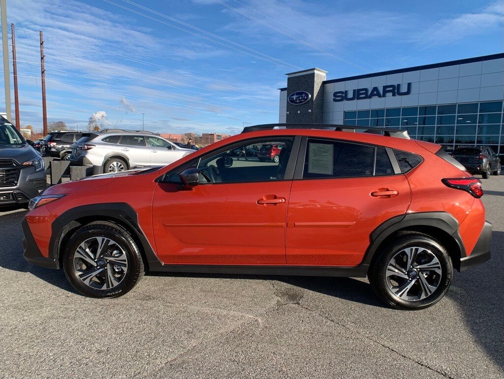 2025 Subaru Crosstrek Premium photo 3