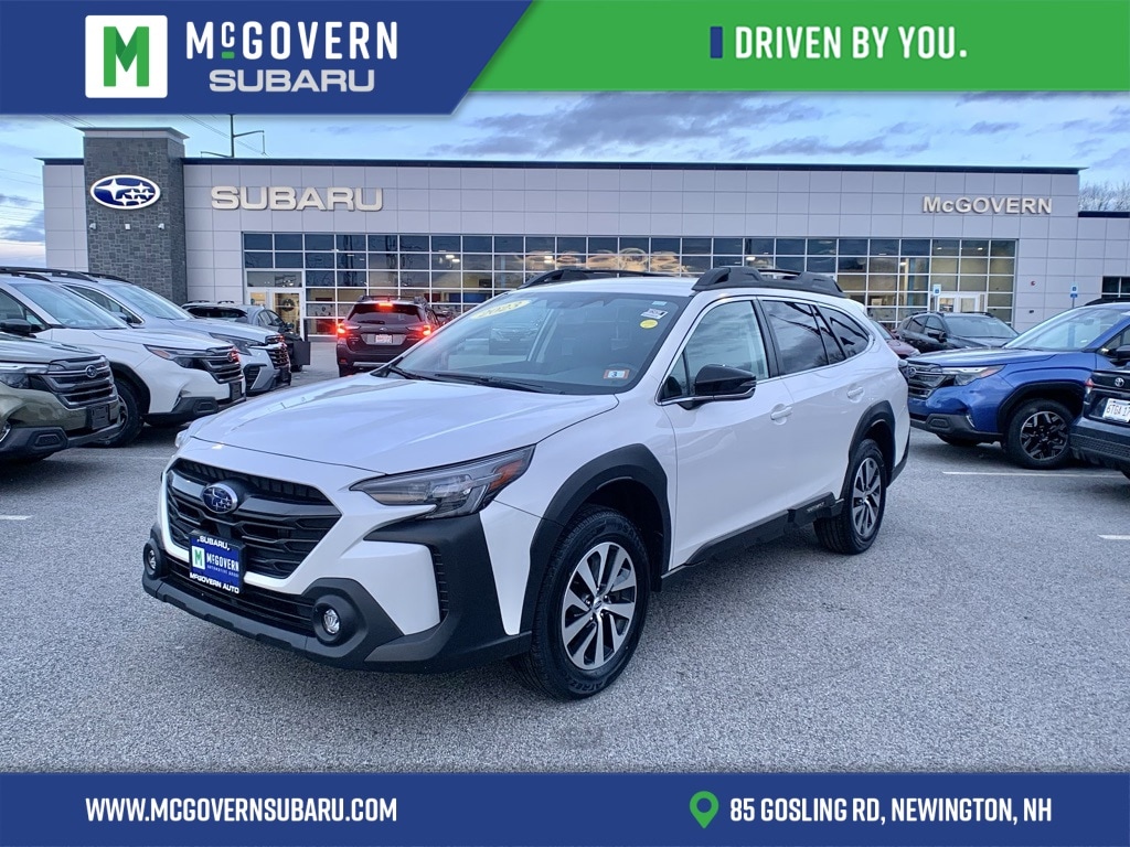 2023 Subaru Outback Premium's photo