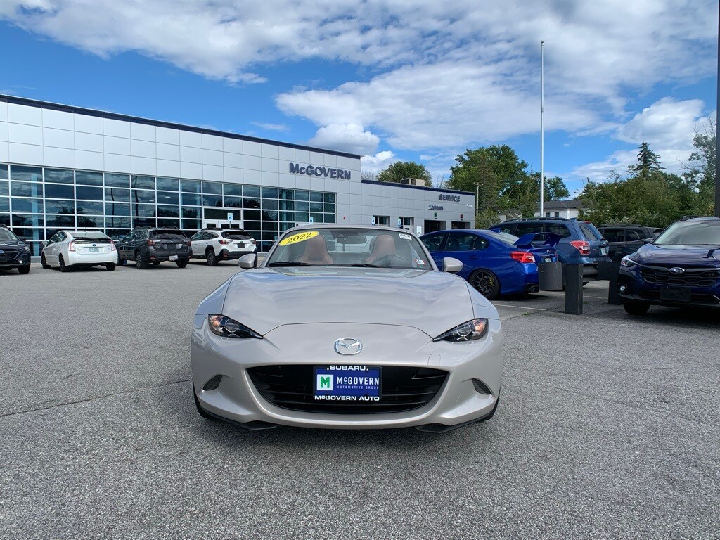 2022 Mazda MX-5 Miata RF Miata Grand Touring photo 3