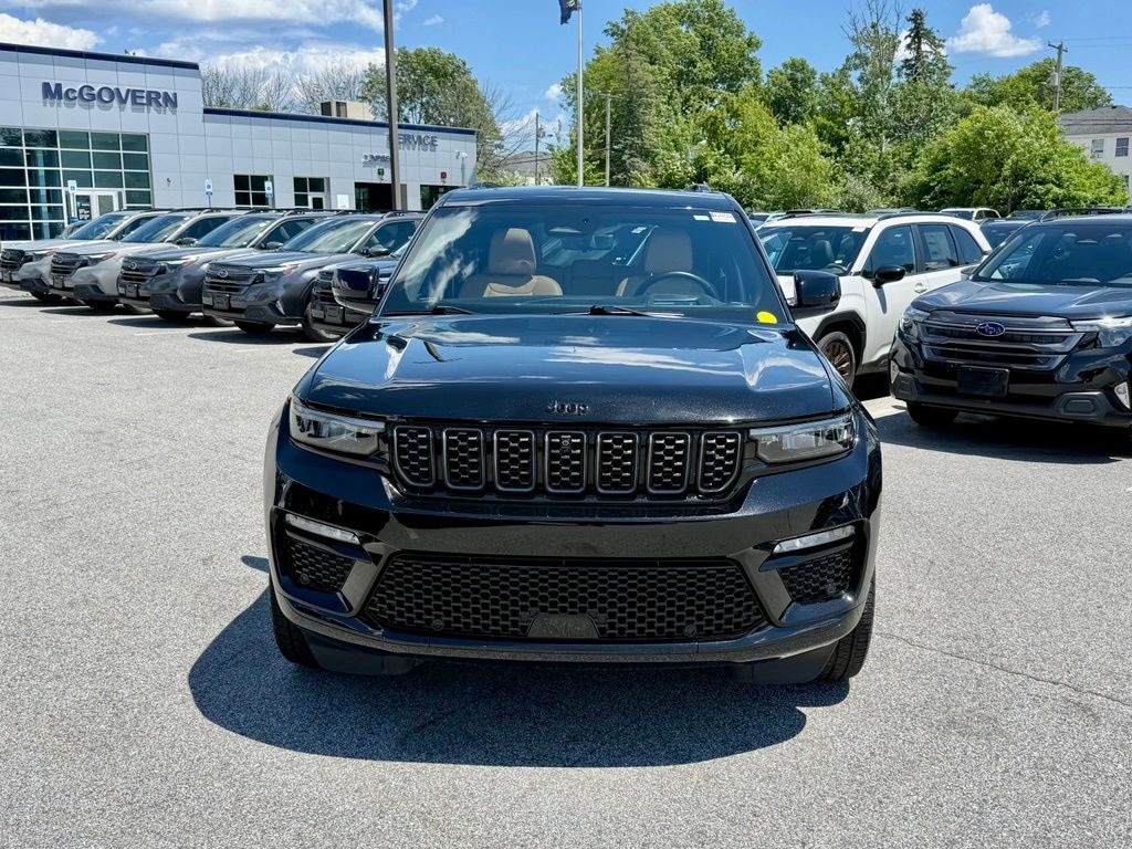 Used 2025 Jeep Grand Cherokee Summit Reserve SUV
