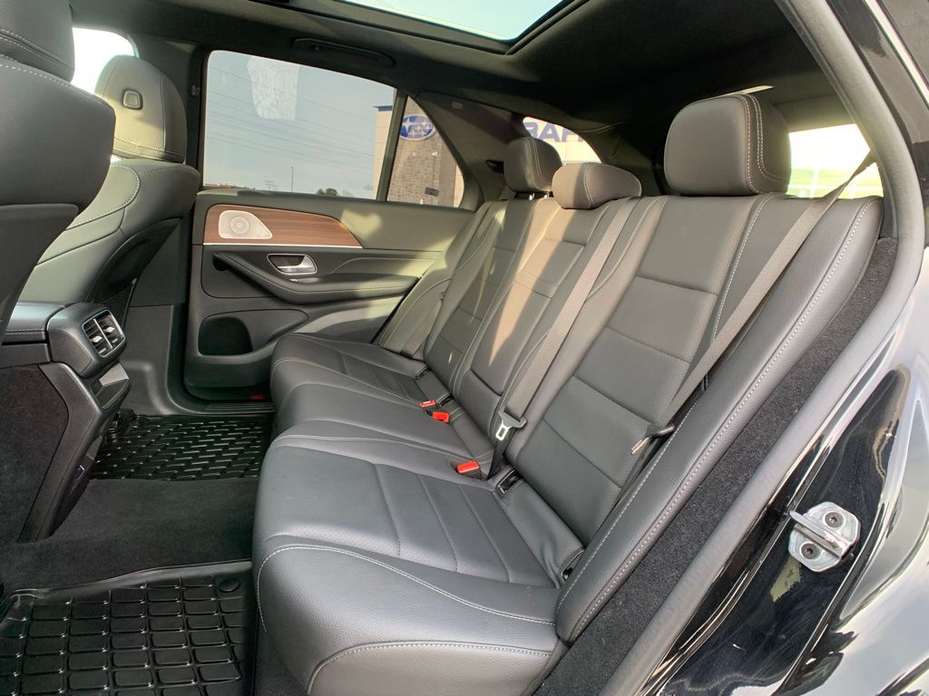 2025 Mercedes-Benz GLE GLE350 - Photo 17
