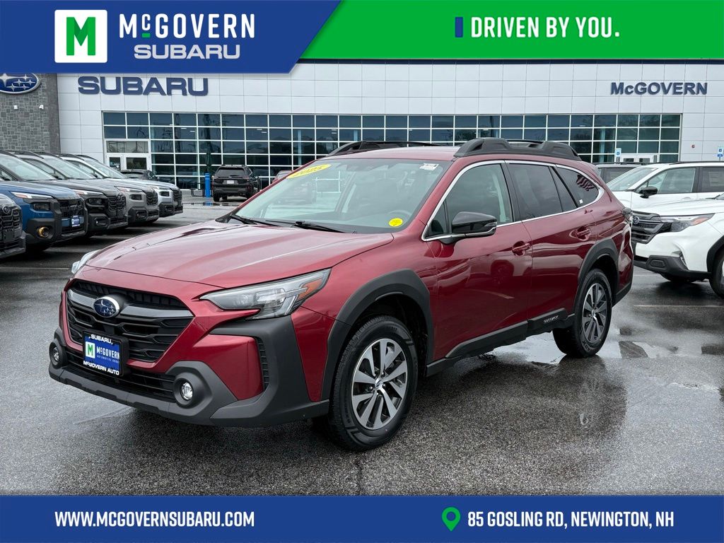 2025 Subaru Outback Premium's photo
