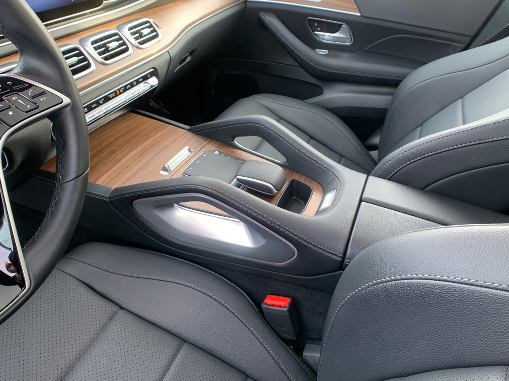 2025 Mercedes-Benz GLE GLE350 - Photo 40