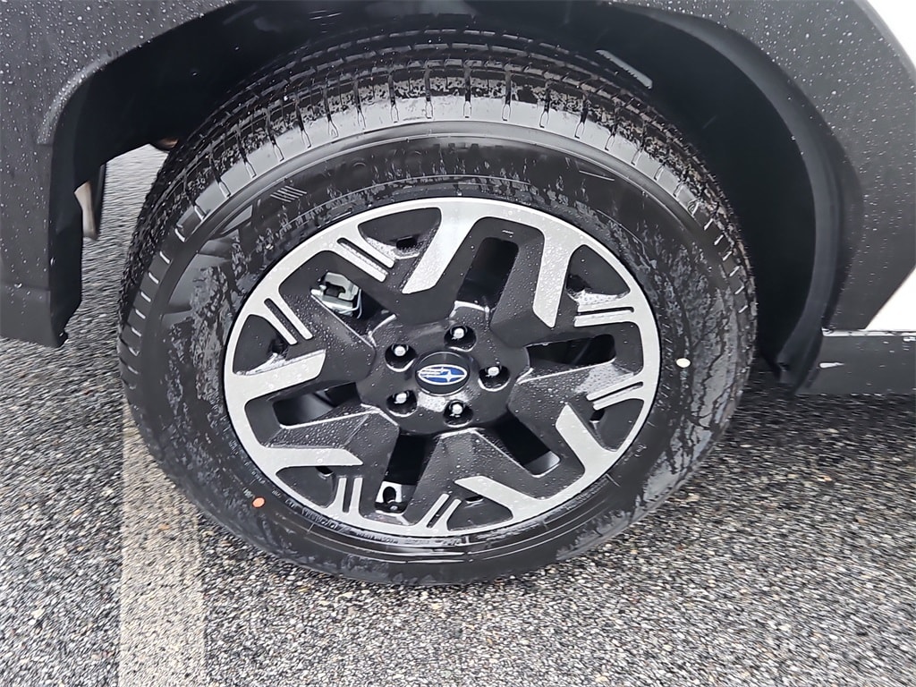 New 2025 Subaru Forester Base SUV