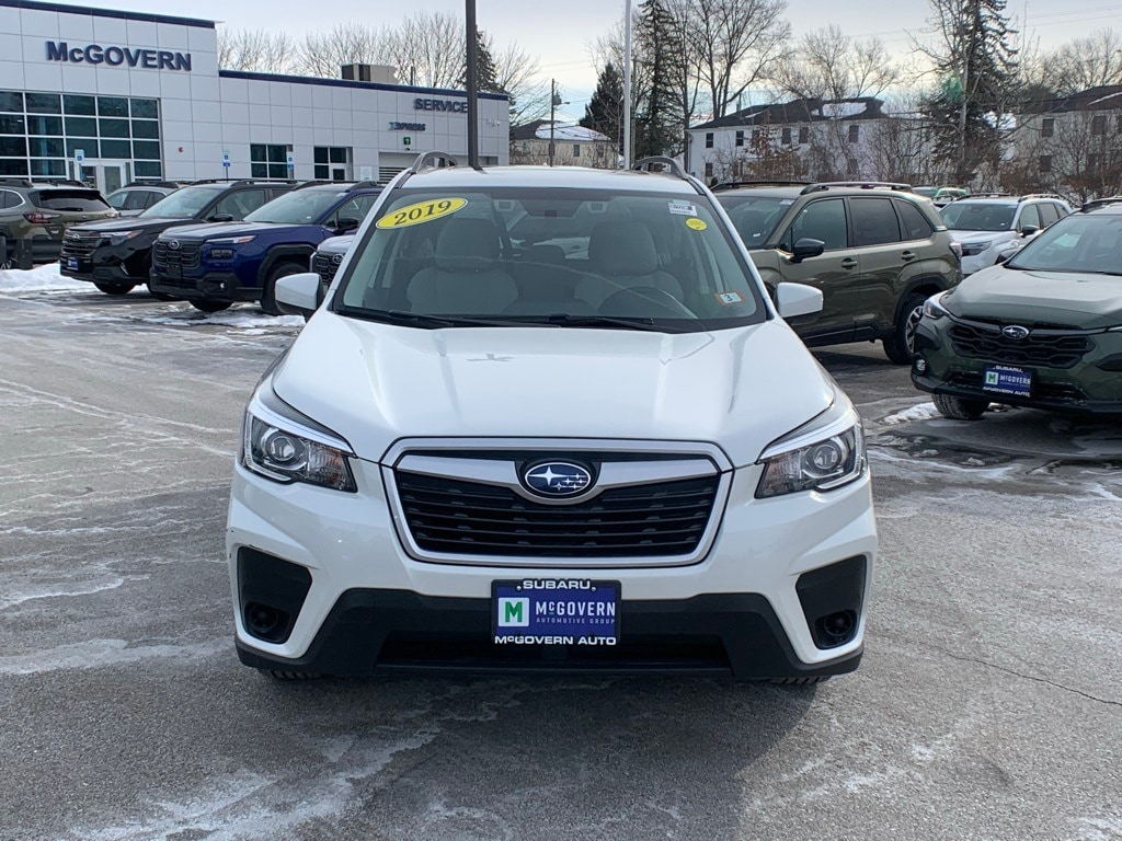 Used 2019 Subaru Forester Premium with VIN JF2SKAEC3KH425388 for sale in Newington, NH