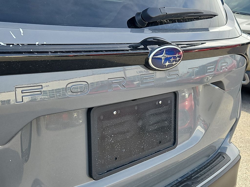 2026 Subaru Forester Premium - Photo 6