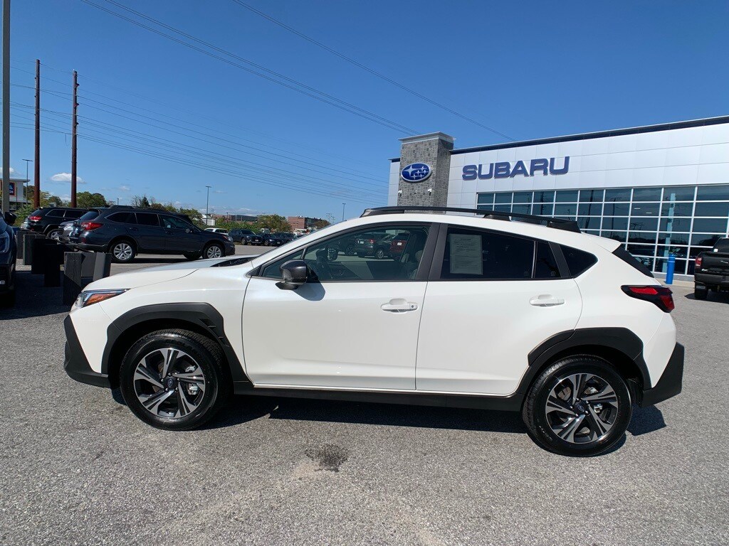 2024 Subaru Crosstrek Premium photo 3