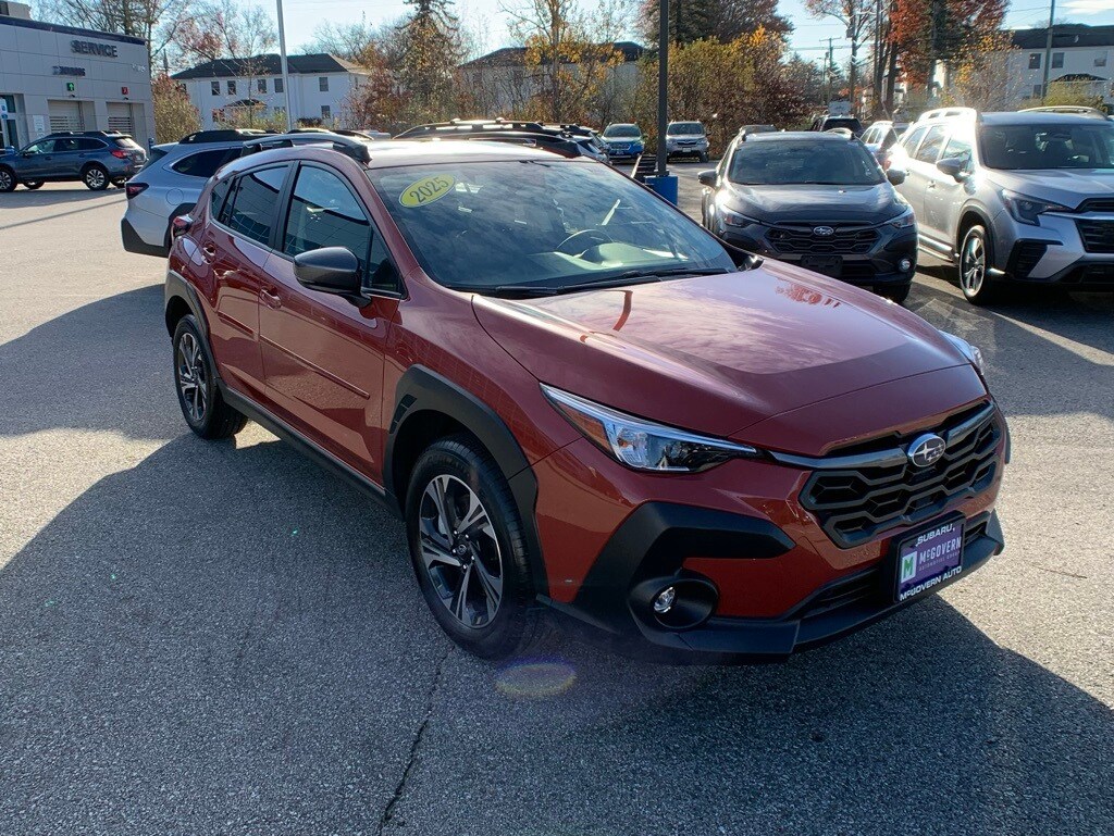 2025 Subaru Crosstrek Premium photo 2