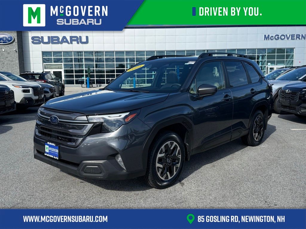 2025 Subaru Forester Premium's photo