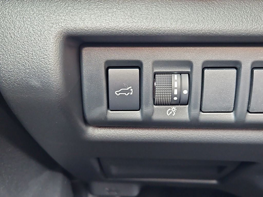 2026 Subaru Outback Limited - Photo 17