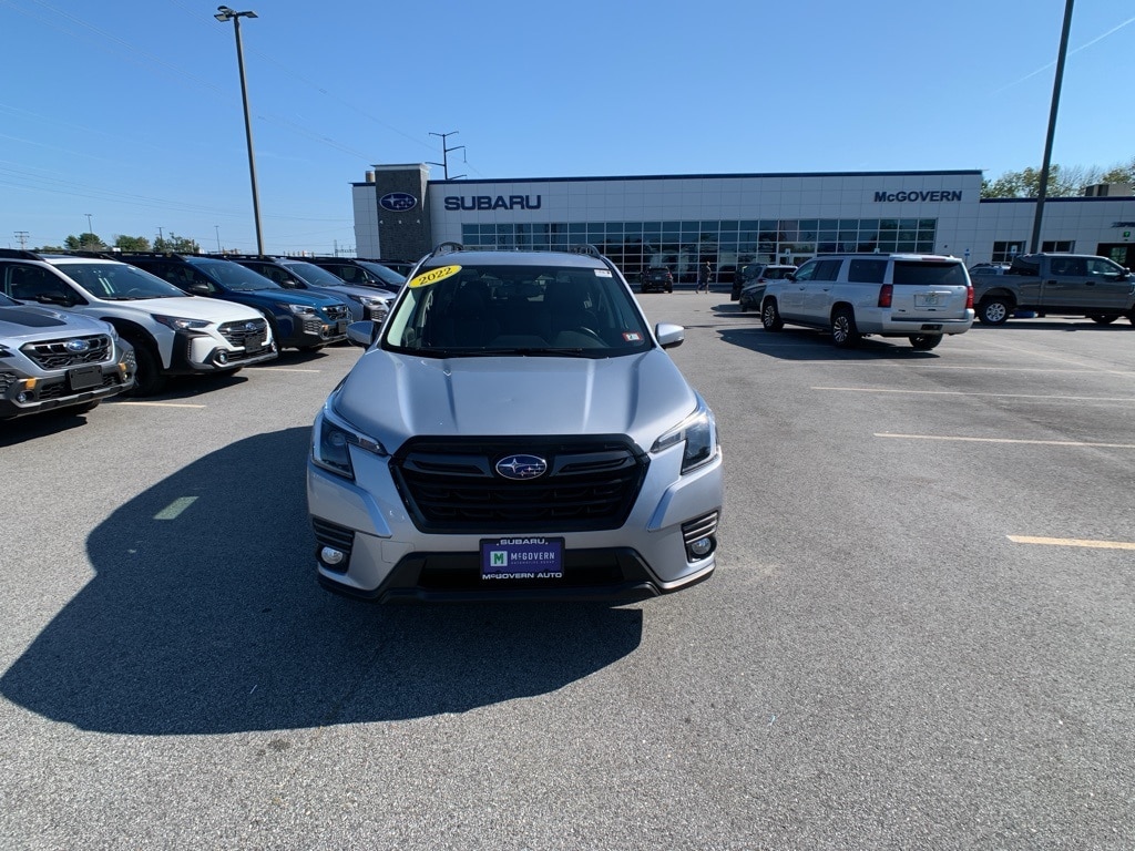 Used 2022 Subaru Forester Limited with VIN JF2SKAPC9NH451706 for sale in Newington, NH