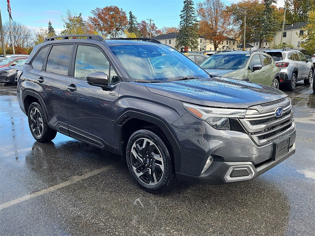 2025 Subaru Forester Limited photo 2