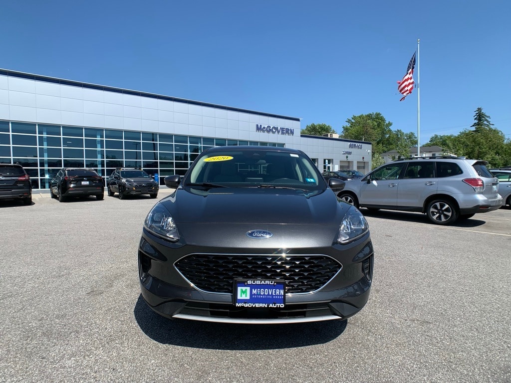 Used 2020 Ford Escape SE with VIN 1FMCU9G66LUC08280 for sale in Newington, NH
