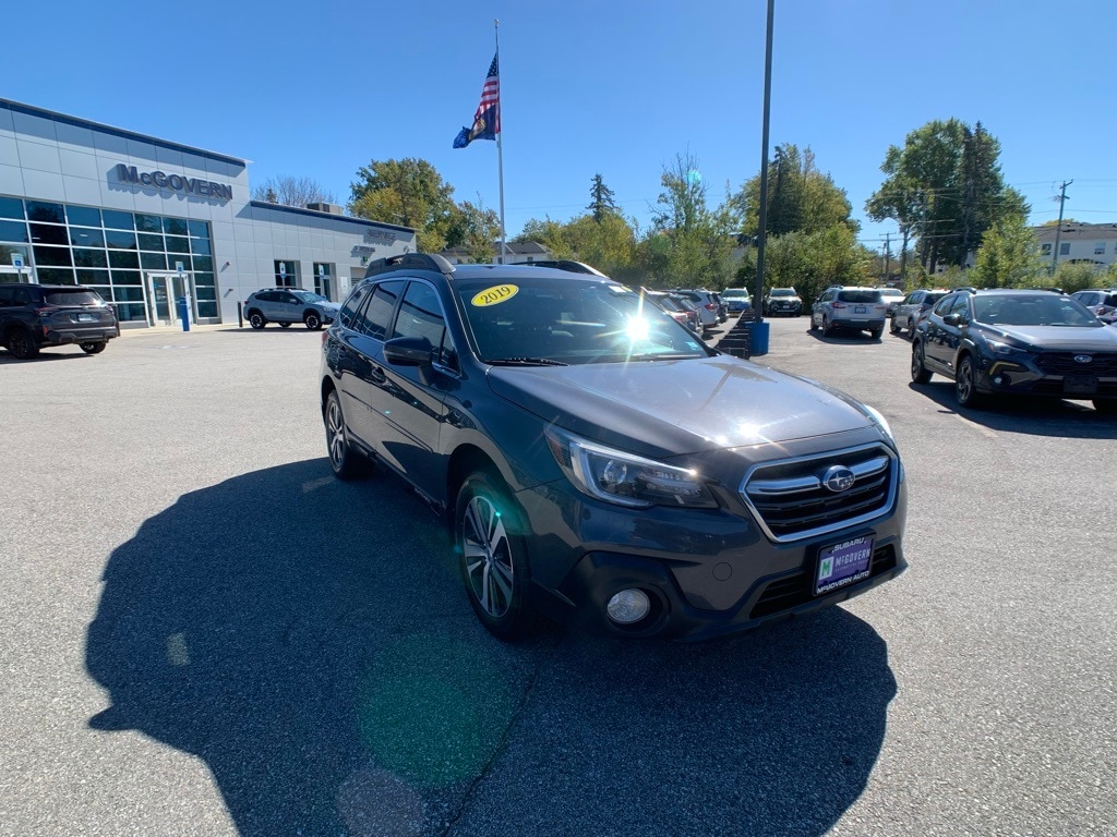 Used 2019 Subaru Outback 2.5i SUV