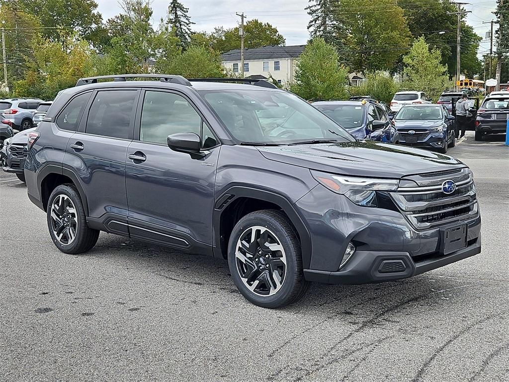 New 2025 Subaru Forester Hybrid Premium SUV