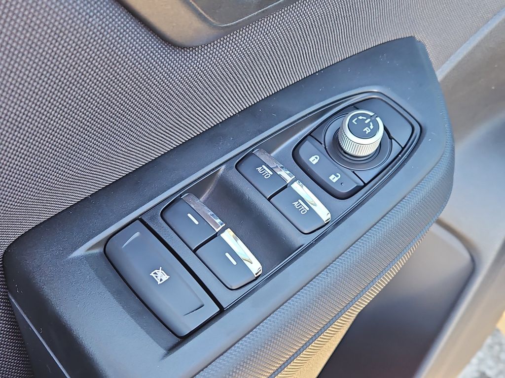 2026 Subaru Forester Premium - Photo 21