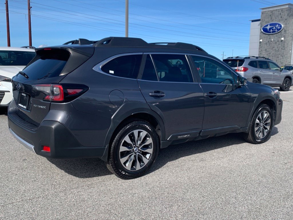 2023 Subaru Outback Limited - Photo 8