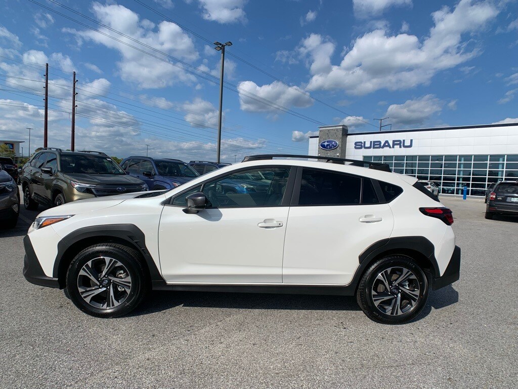 2024 Subaru Crosstrek Premium photo 3