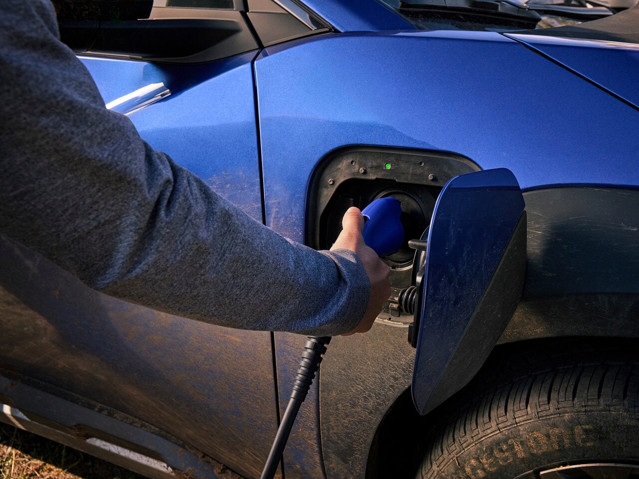 Subaru Trailseeker charging