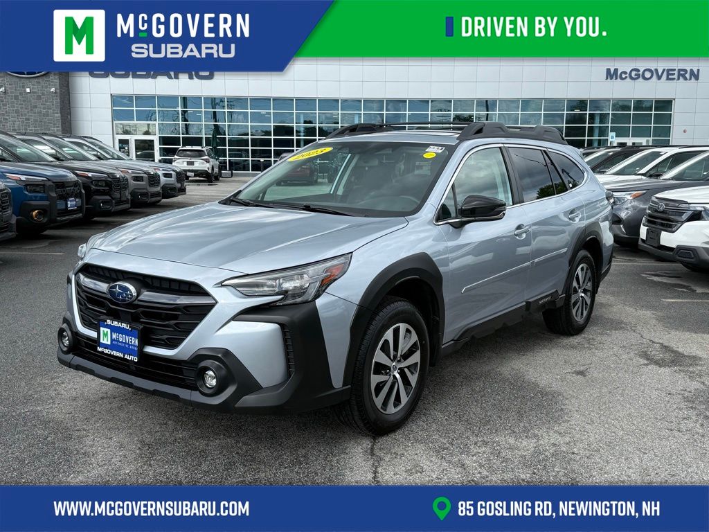 2023 Subaru Outback Premium's photo