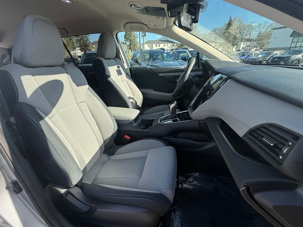 2025 Subaru Outback Premium - Photo 16