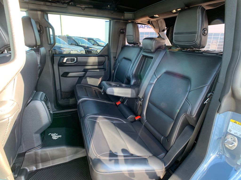 2025 Ford Bronco 4-Door Outer Banks - Photo 16