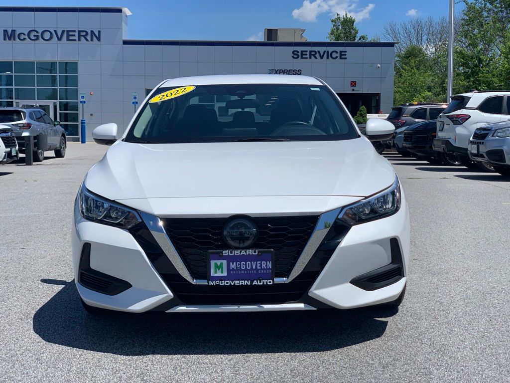 Used 2022 Nissan Sentra SV with VIN 3N1AB8CV9NY318204 for sale in Newington, NH