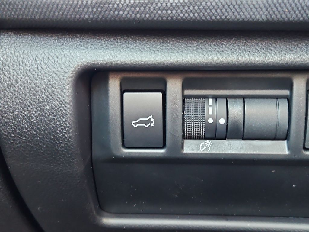 2026 Subaru Forester Premium - Photo 13