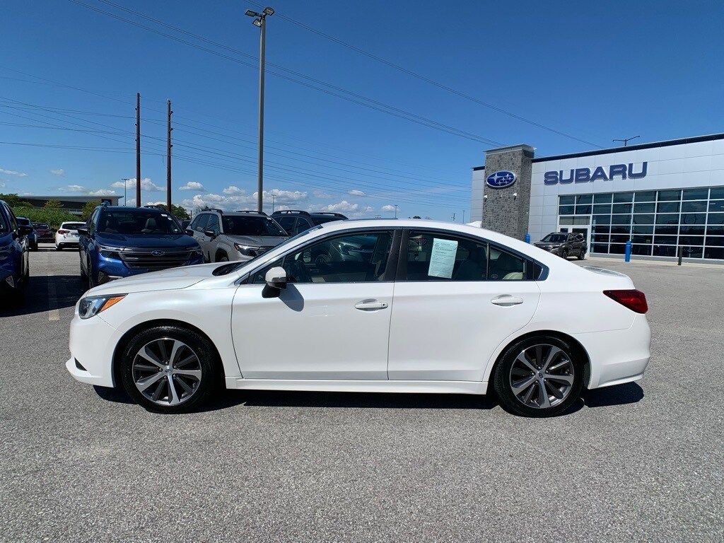 2016 Subaru Legacy 2.5i photo 3