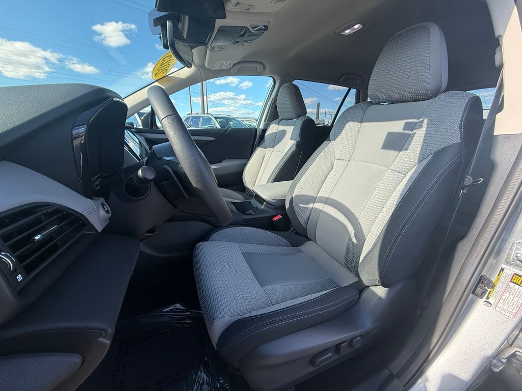 2025 Subaru Outback Premium - Photo 12