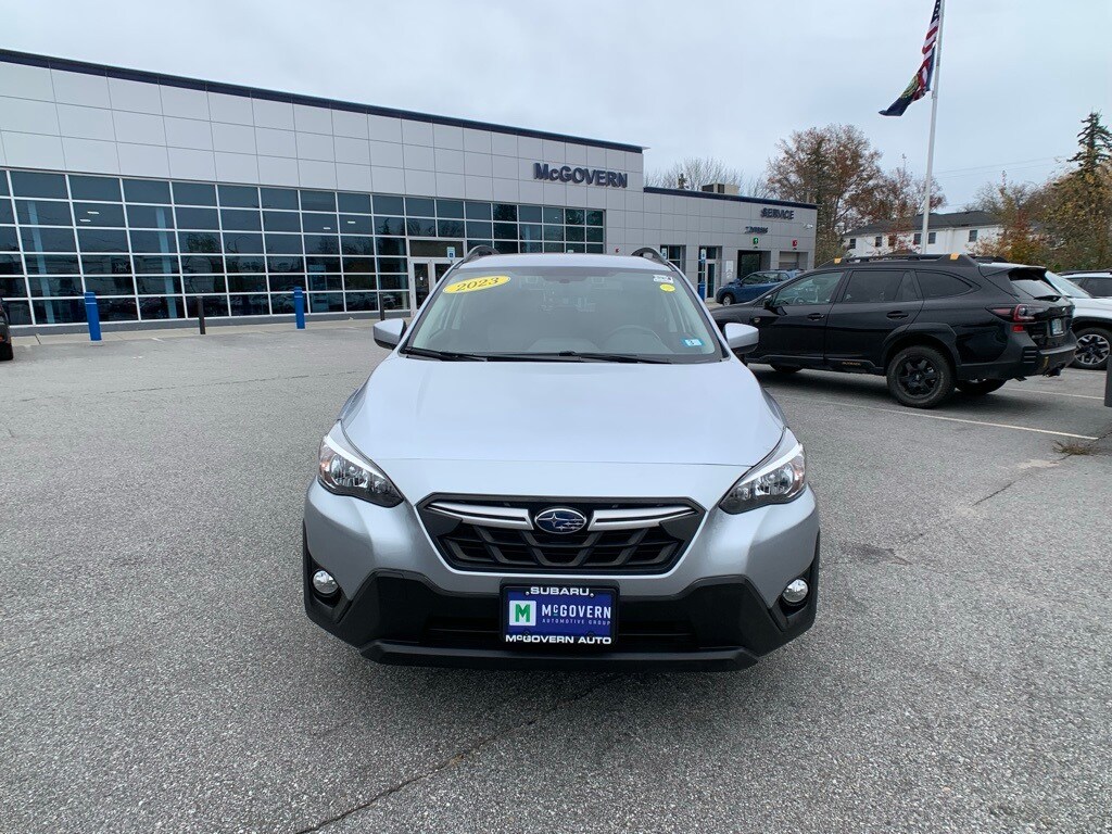 2023 Subaru Crosstrek Premium photo 2