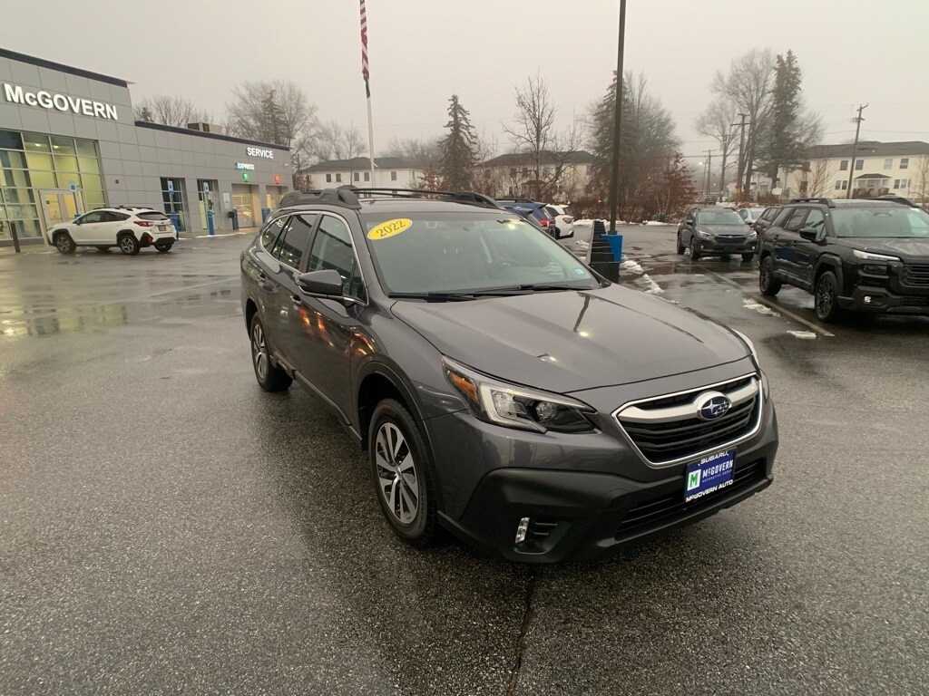 Used 2022 Subaru Outback Premium SUV