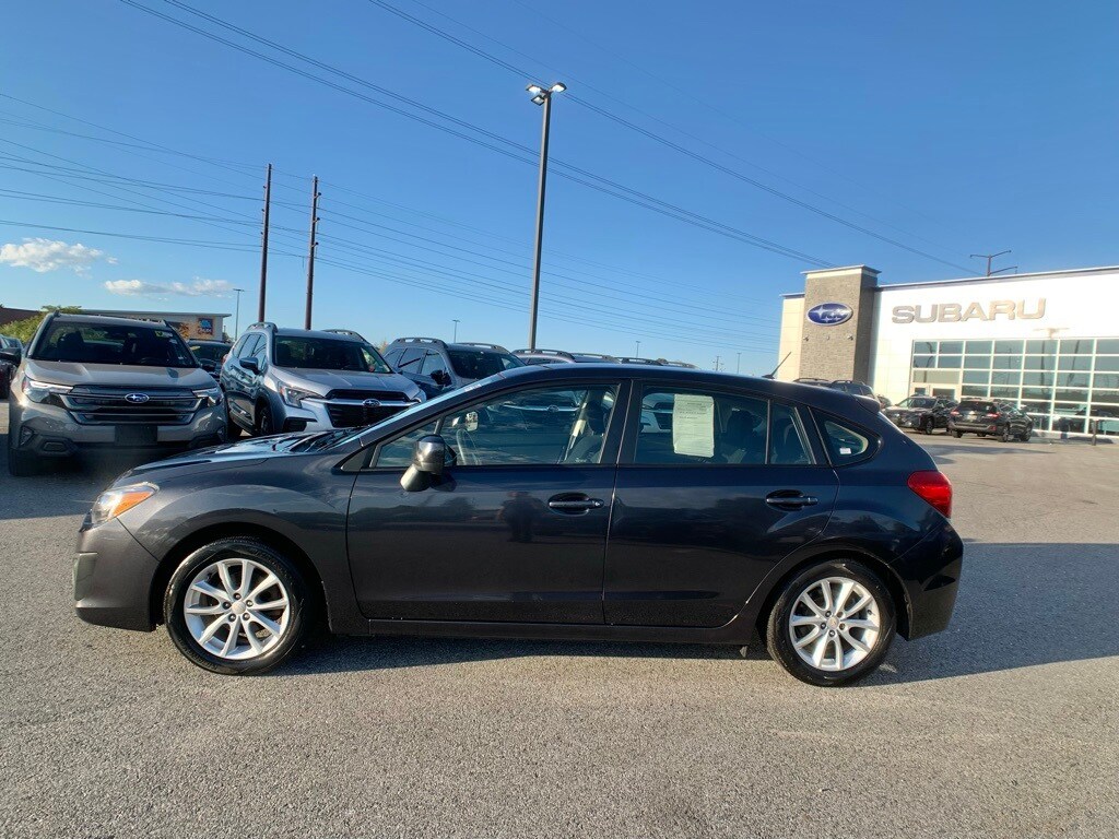 2014 Subaru Impreza Premium photo 4