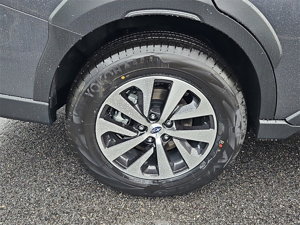 New 2025 Subaru Outback Premium SUV