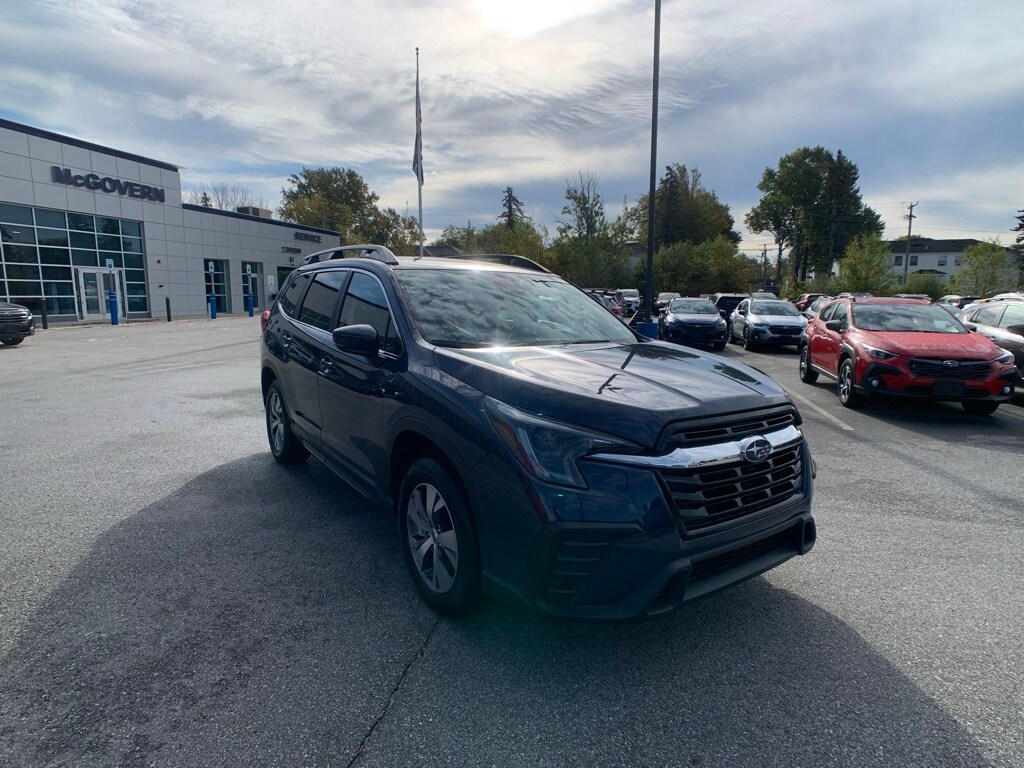 2024 Subaru Ascent Premium photo 3