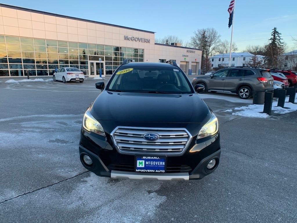 Used 2016 Subaru Outback Limited with VIN 4S4BSEJC0G3279382 for sale in Newington, NH