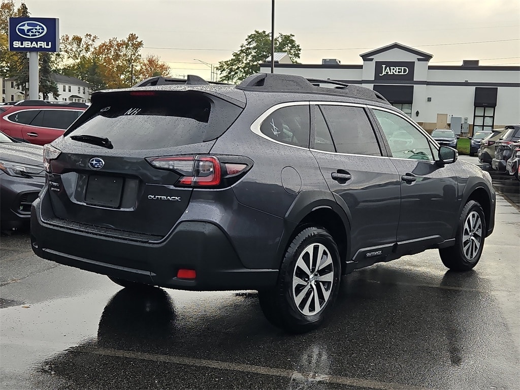 New 2025 Subaru Outback Premium SUV
