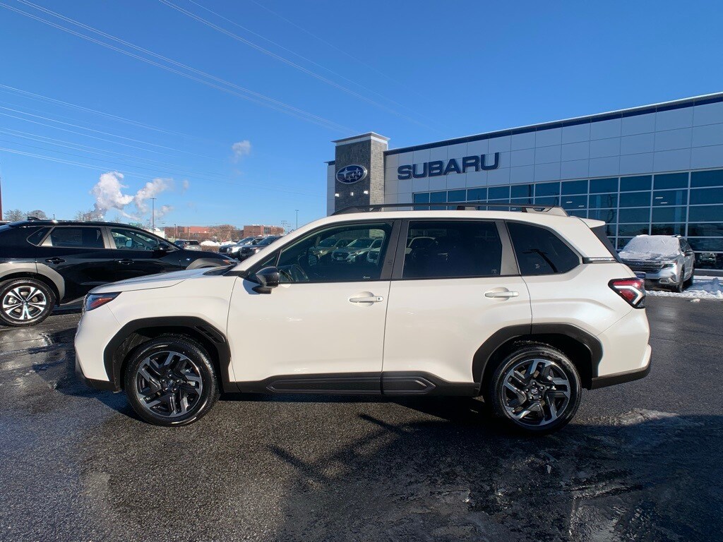 Used 2025 Subaru Forester Limited SUV