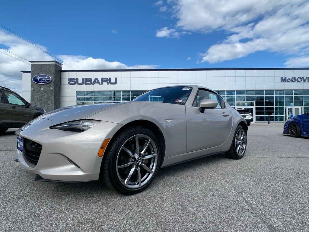 2022 Mazda MX-5 Miata RF Miata Grand Touring photo 2
