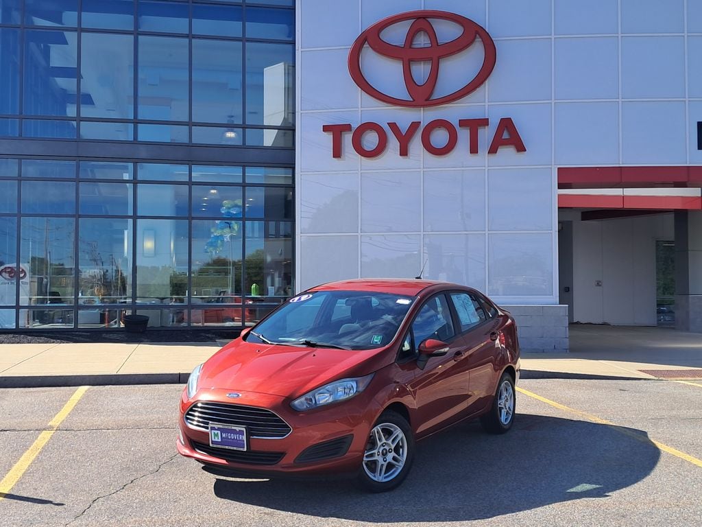 2019 Ford Fiesta SE Sedan's photo