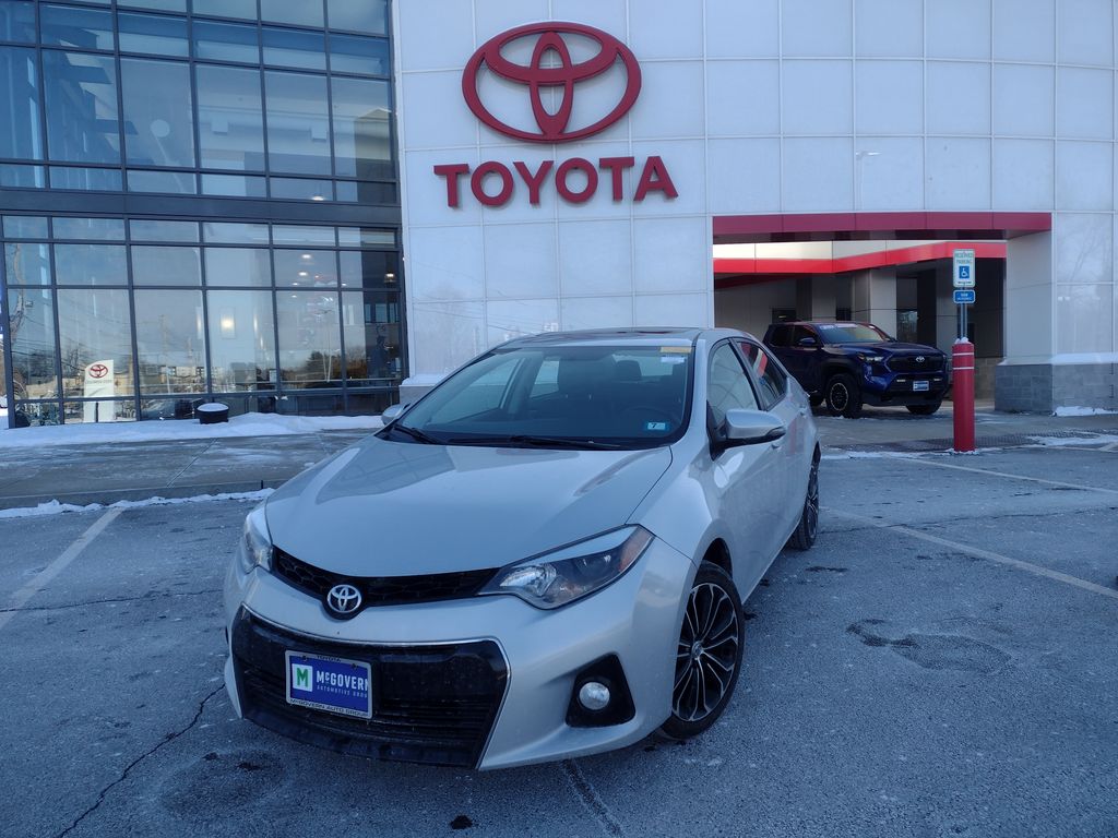 2016 Toyota Corolla S Premium's photo