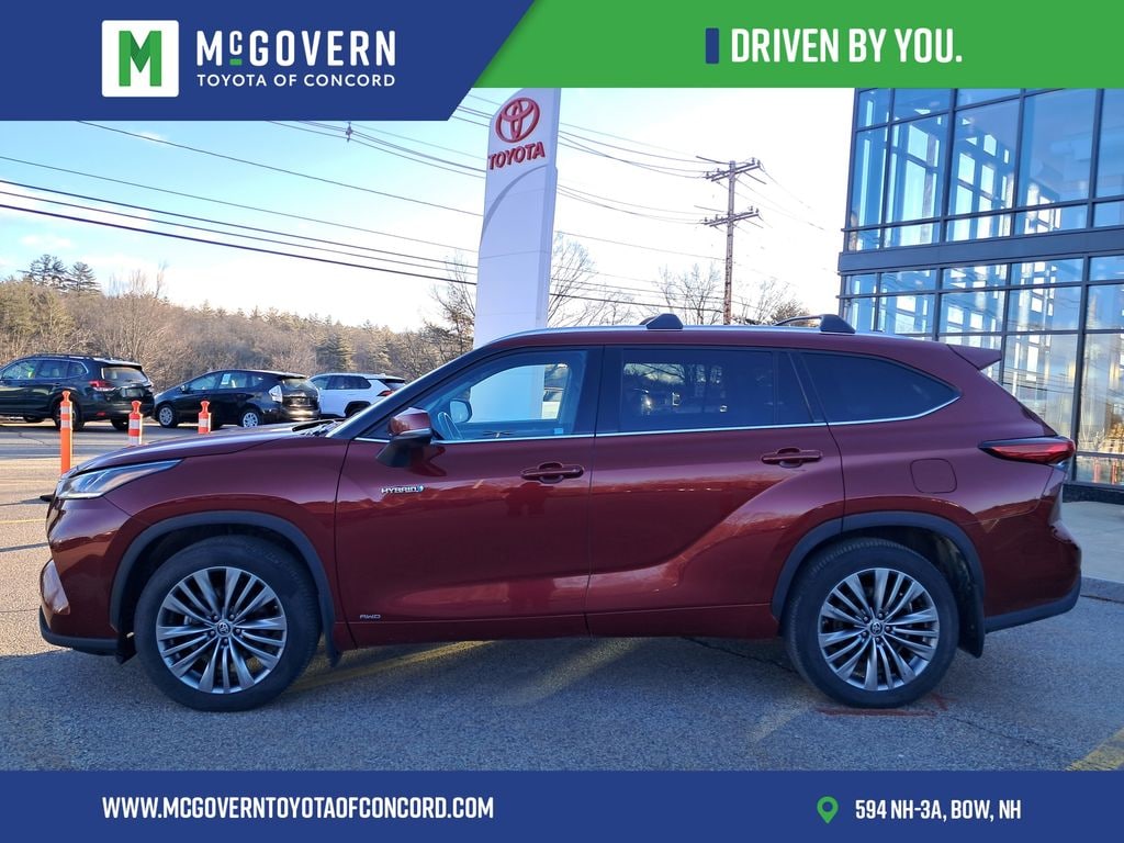 Used 2021 Toyota Highlander Hybrid Platinum SUV
