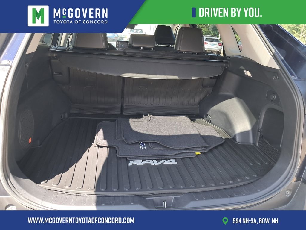 Used 2022 Toyota RAV4 Hybrid Limited SUV