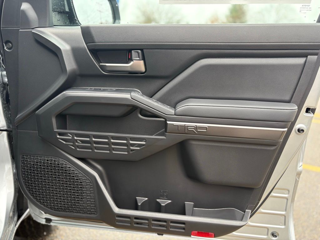 2025 Toyota Tacoma TRD Off Road - Photo 20