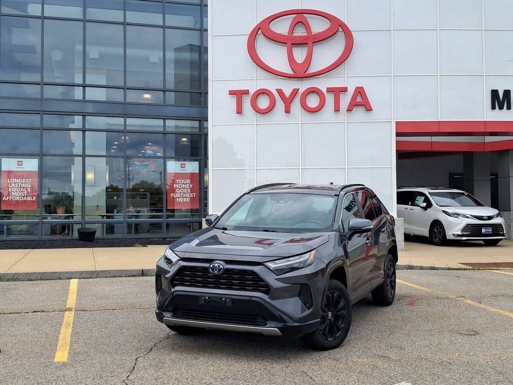 Used 2024 Toyota RAV4 Hybrid SE SUV