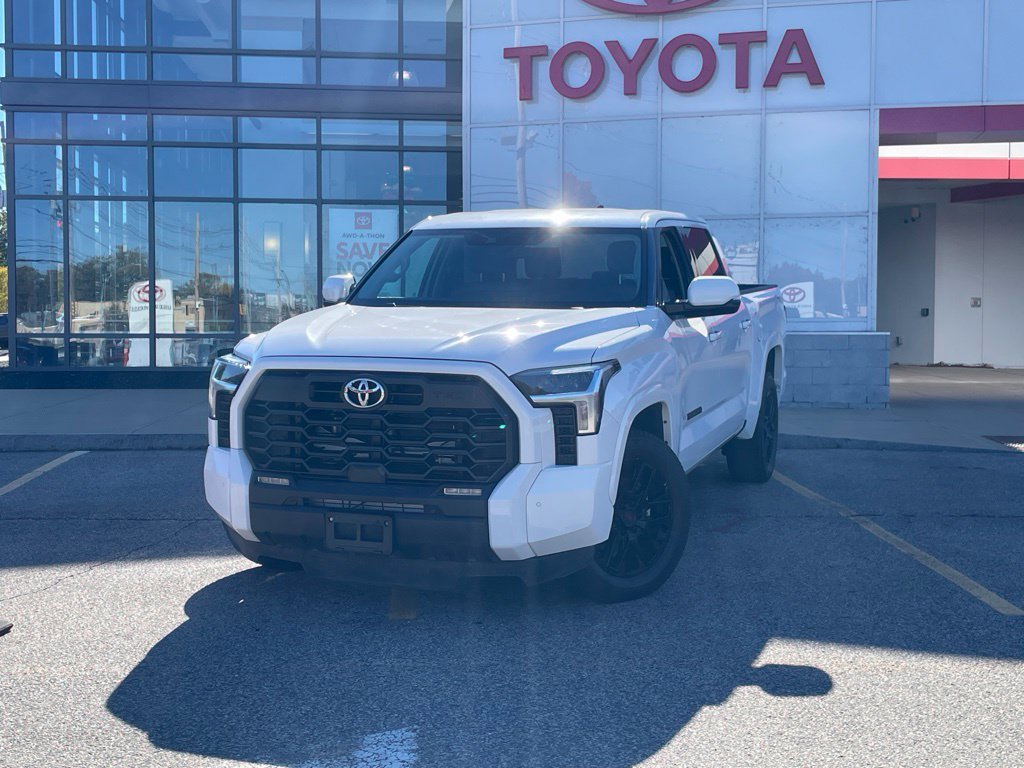 2023 Toyota Tundra SR5