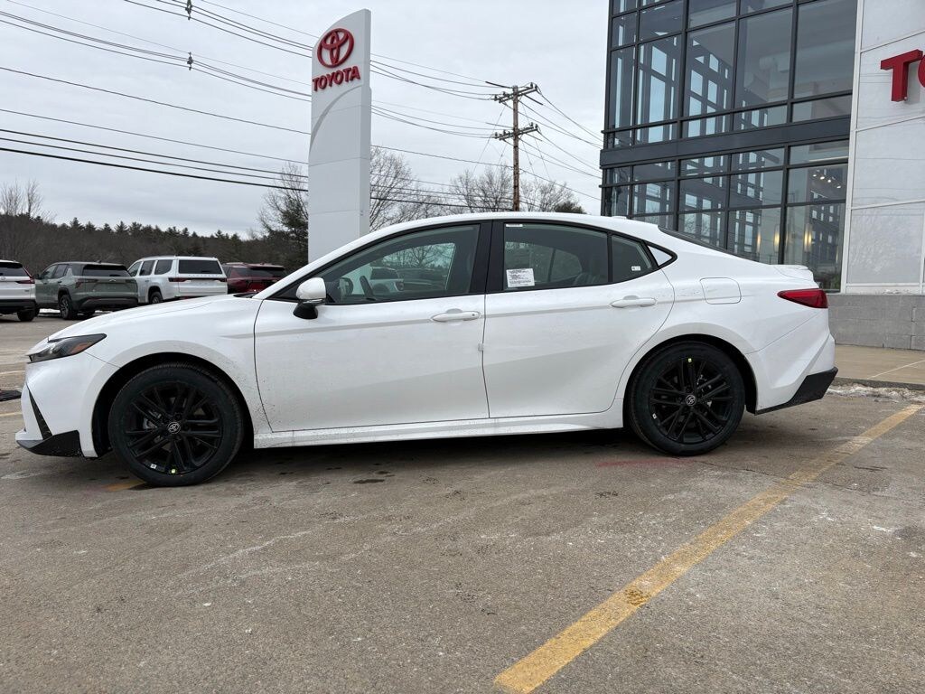 New 2026 Toyota Camry SE Sedan