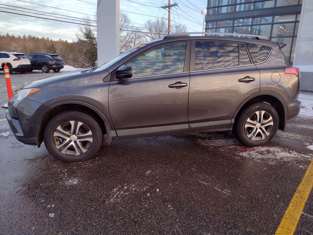 Used 2018 Toyota RAV4 LE SUV