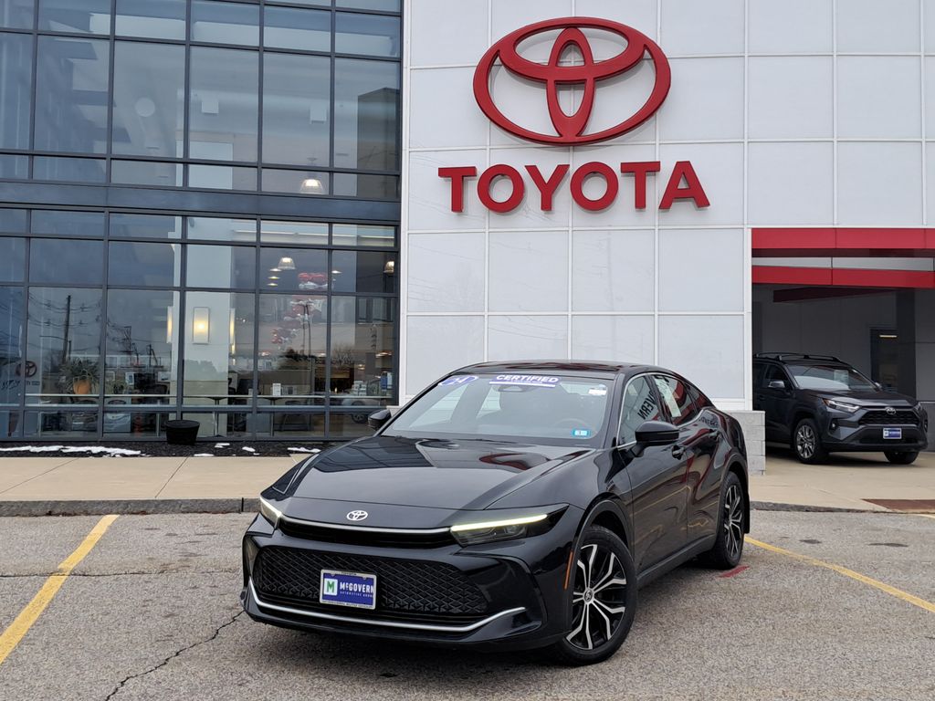 2024 Toyota Crown XLE