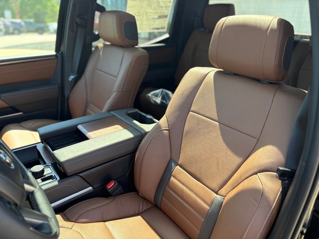 2026 Toyota Tundra 1794 Edition - Photo 13